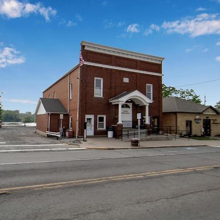 Webber Hotel Lyndonville Eksteriør bilde